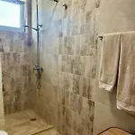 شقة Triumph